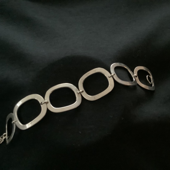 Sterling Silver Oval Link Bracelet - Picture 2 of 2